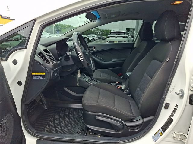 Used 2016 Kia Forte LX FWD image 13
