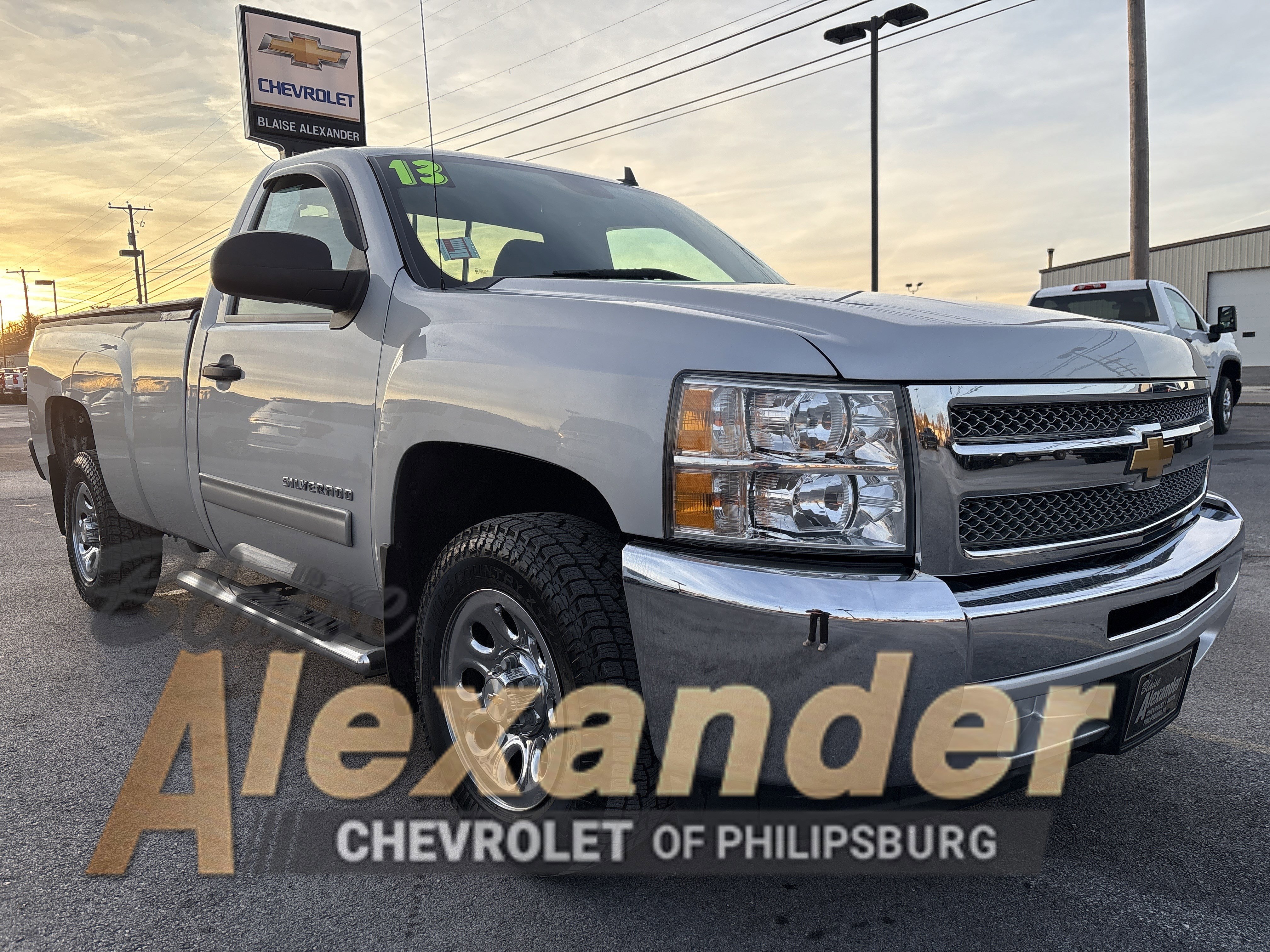 Used 2013 Chevrolet Silverado 1500 LT image 1
