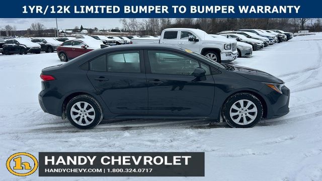 Used 2023 Toyota Corolla LE image 2