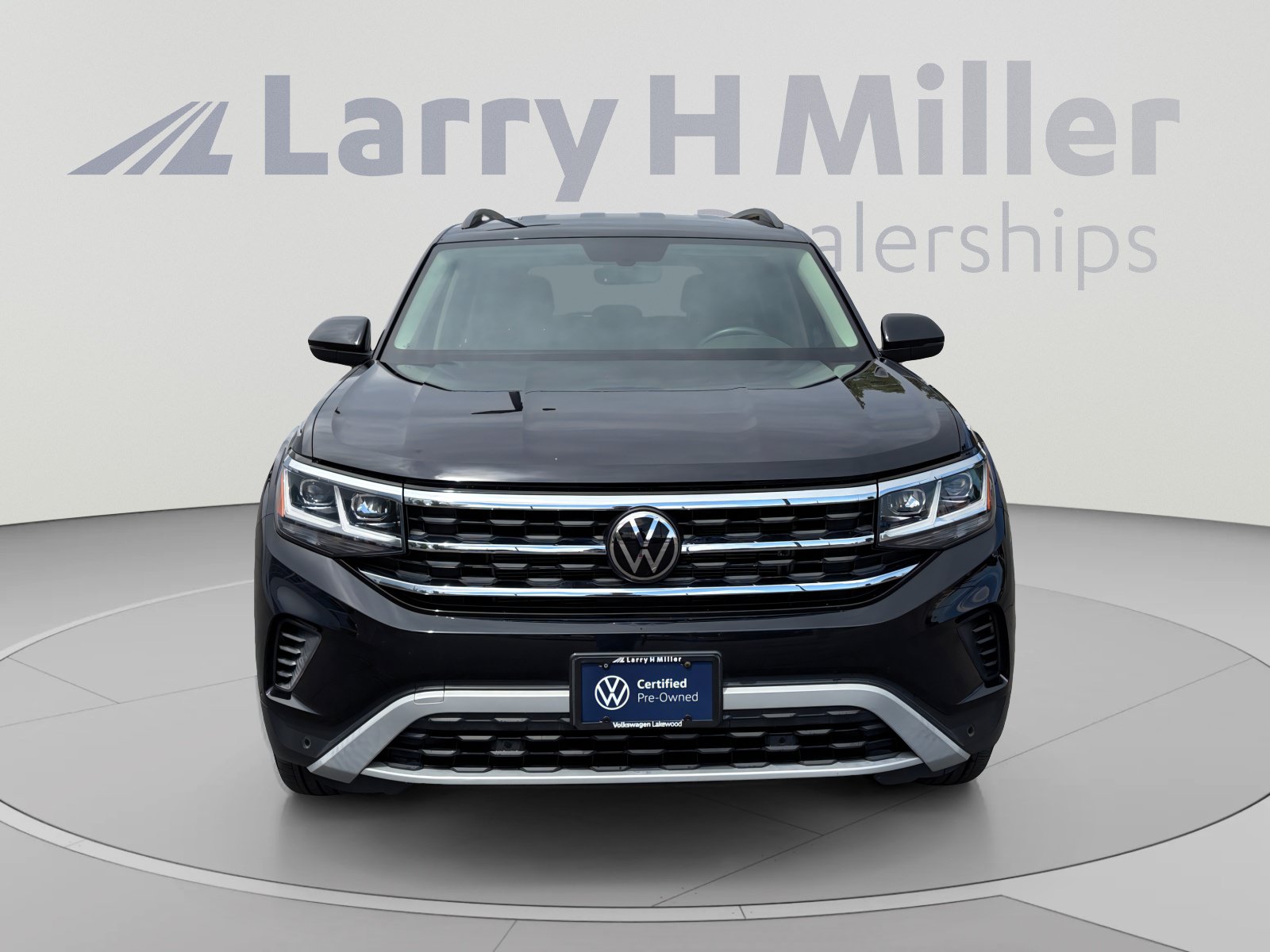 Used 2023 Volkswagen Atlas SE AWD/4WD image 8