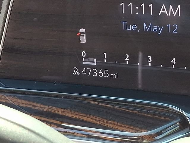 Certified 2022 Cadillac Escalade Premium Luxury AWD/4WD image 21