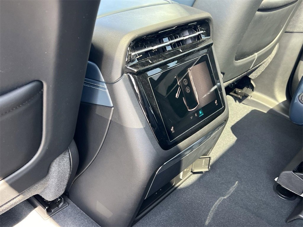 New 2026 Cadillac Escalade IQL Sport 2 image 30