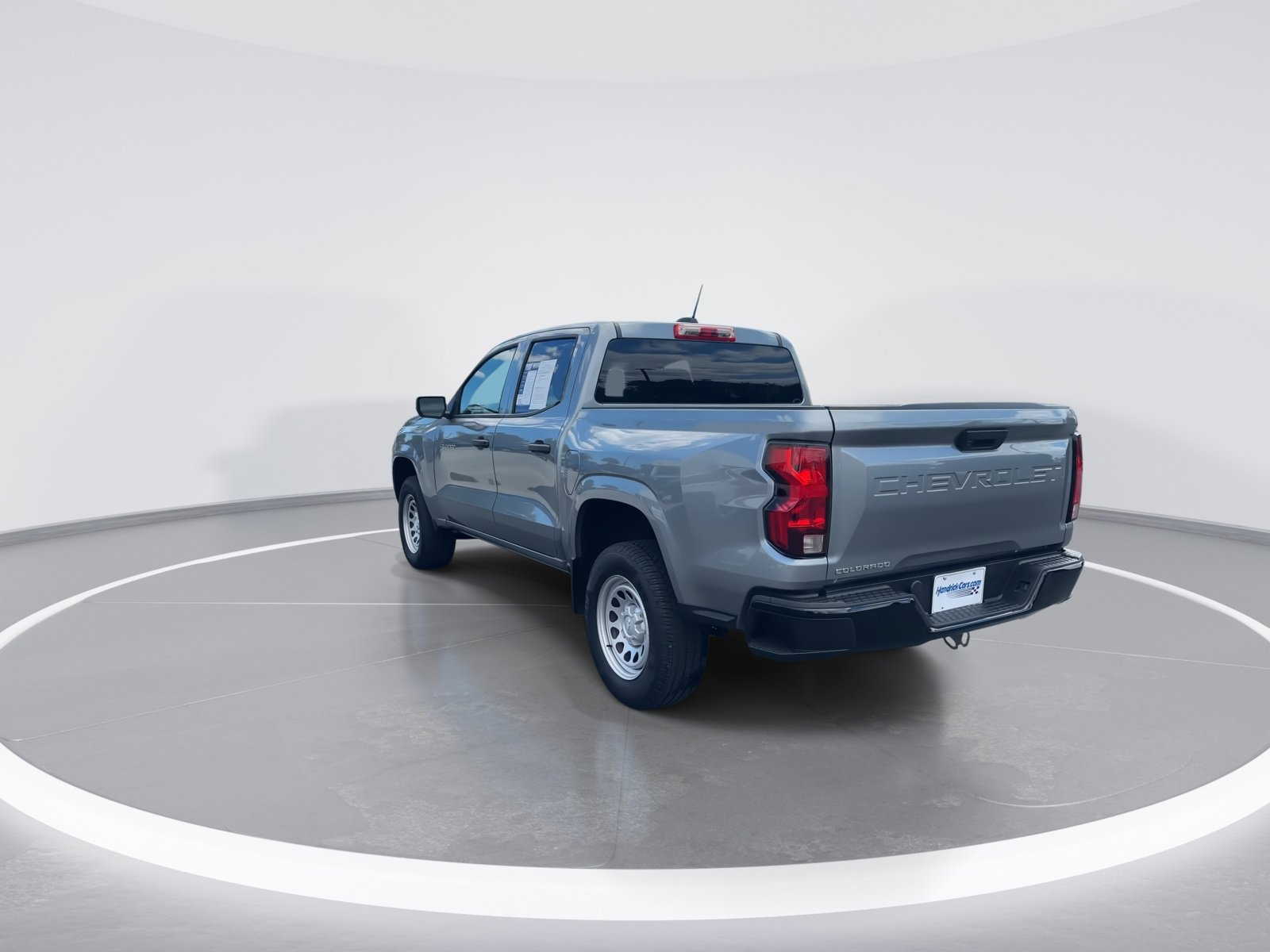 Used 2024 Chevrolet Colorado W/T RWD image 7