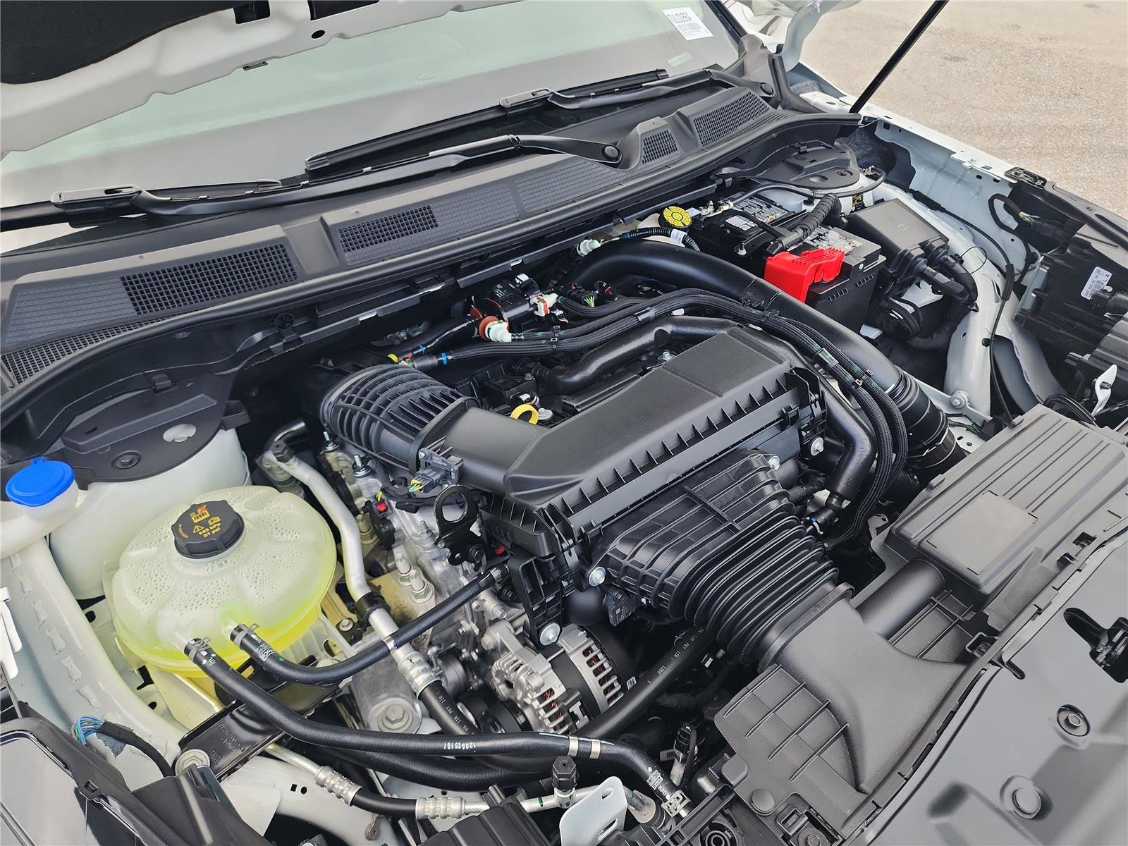 New 2026 Lincoln Corsair Premiere image 13