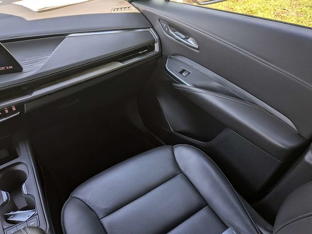 Certified 2025 Cadillac XT4 Premium Luxury FWD image 18