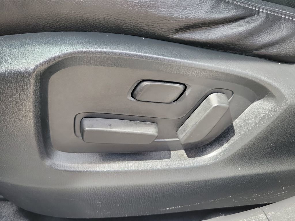 Used 2020 MAZDA CX-9 Touring w/ Touring Premium Package FWD image 19