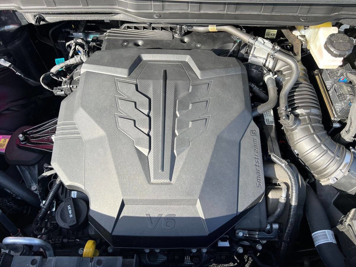 Used 2026 Kia Carnival SX w/ SX Dark Edition Package image 19