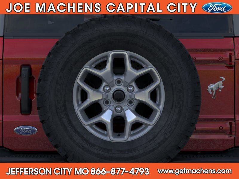 New 2025 Ford Bronco Badlands image 25