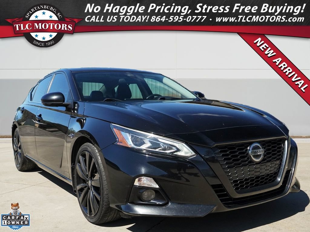 Used 2022 Nissan Altima 2.5 SR w/ Midnight Edition Package image 1