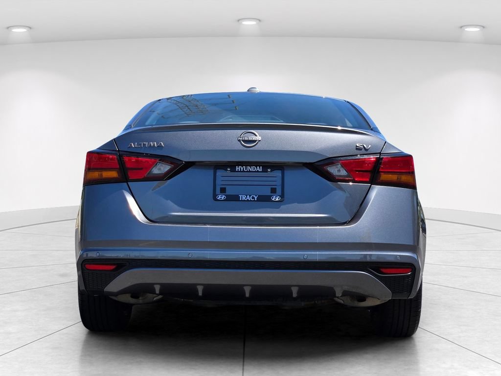 Used 2024 Nissan Altima 2.5 SV FWD image 5