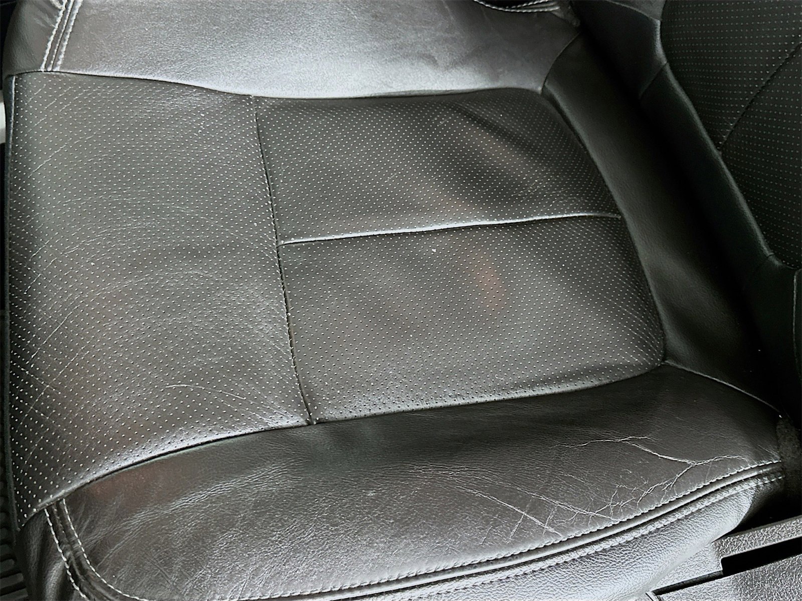 Used 2014 Ford F150 Lariat w/ Equipment Group 502A Luxury image 20