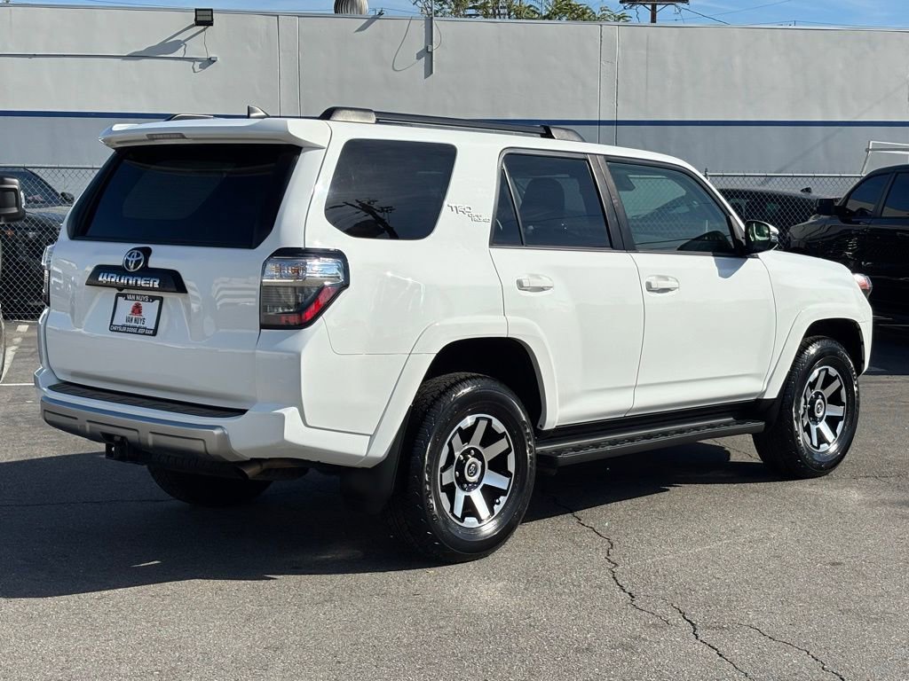 Used 2024 Toyota 4Runner TRD Off-Road Premium image 4
