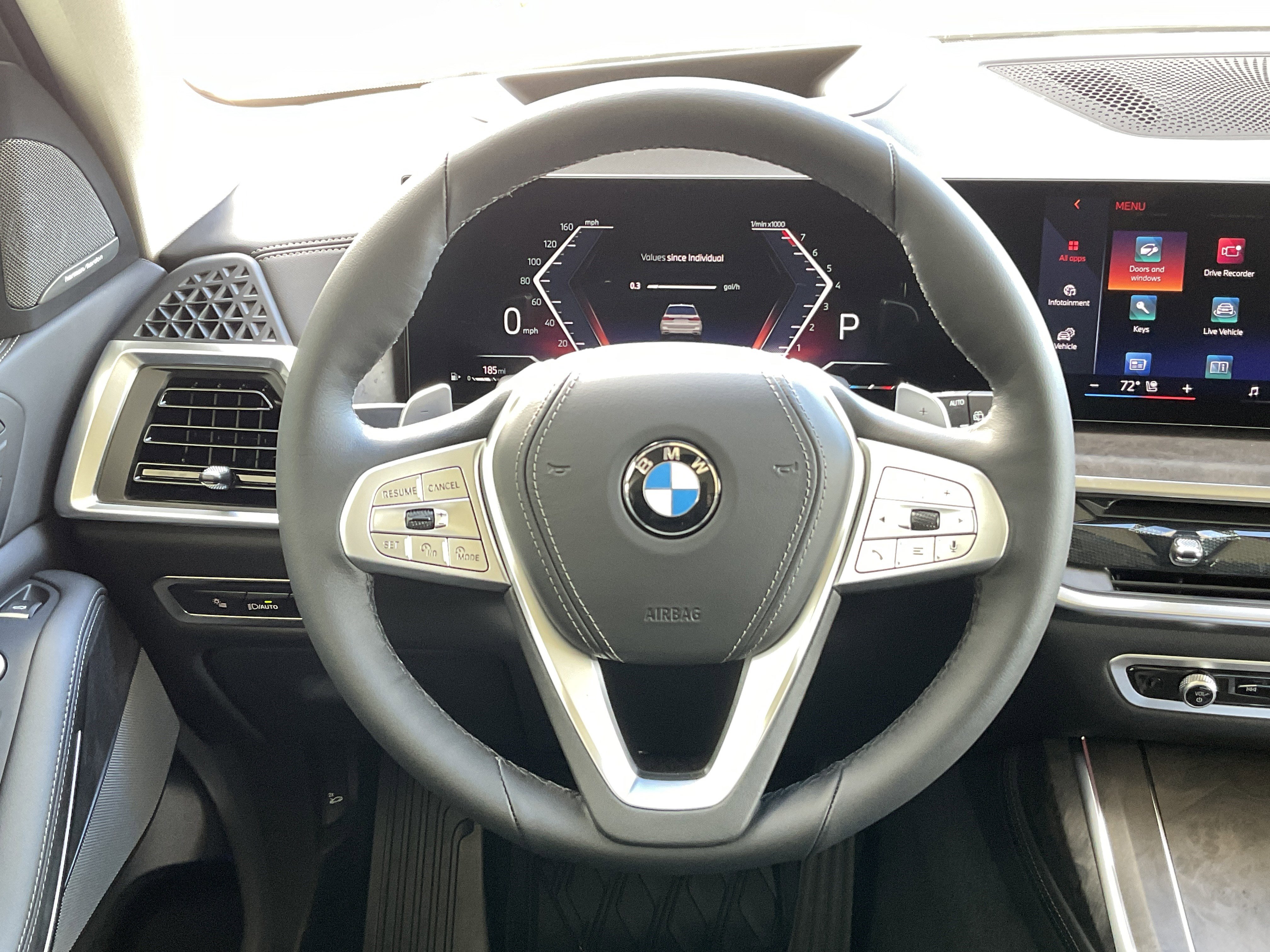 New 2026 BMW X7 xDrive40i w/ Premium Package image 13