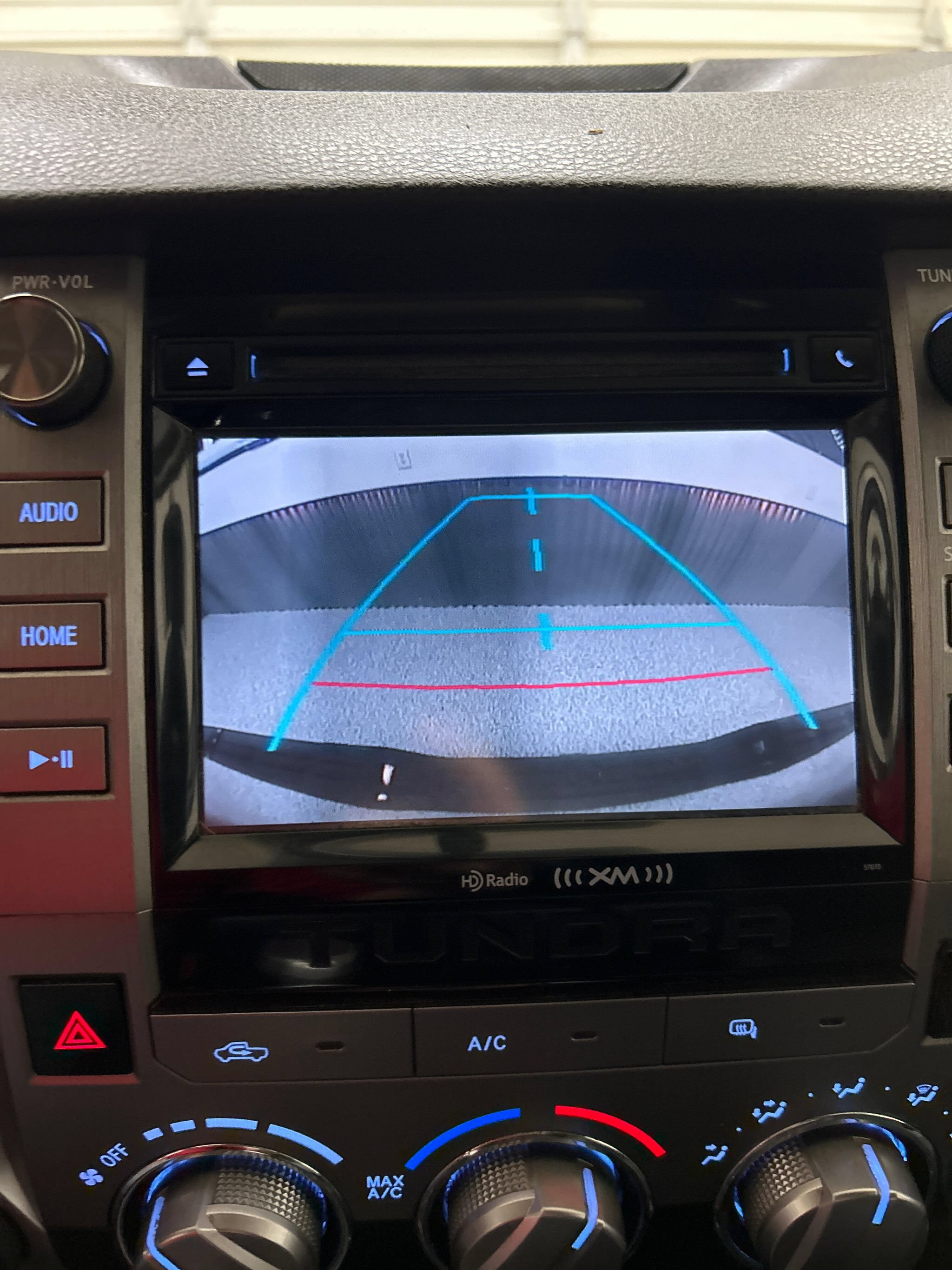 Used 2014 Toyota Tundra SR5 AWD/4WD image 18