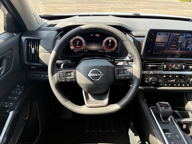 New 2026 Nissan Pathfinder Platinum AWD/4WD image 15