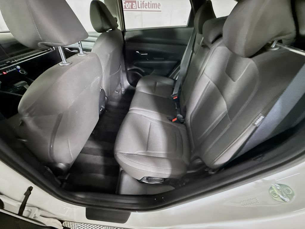 Certified 2025 Hyundai Tucson SEL FWD image 24