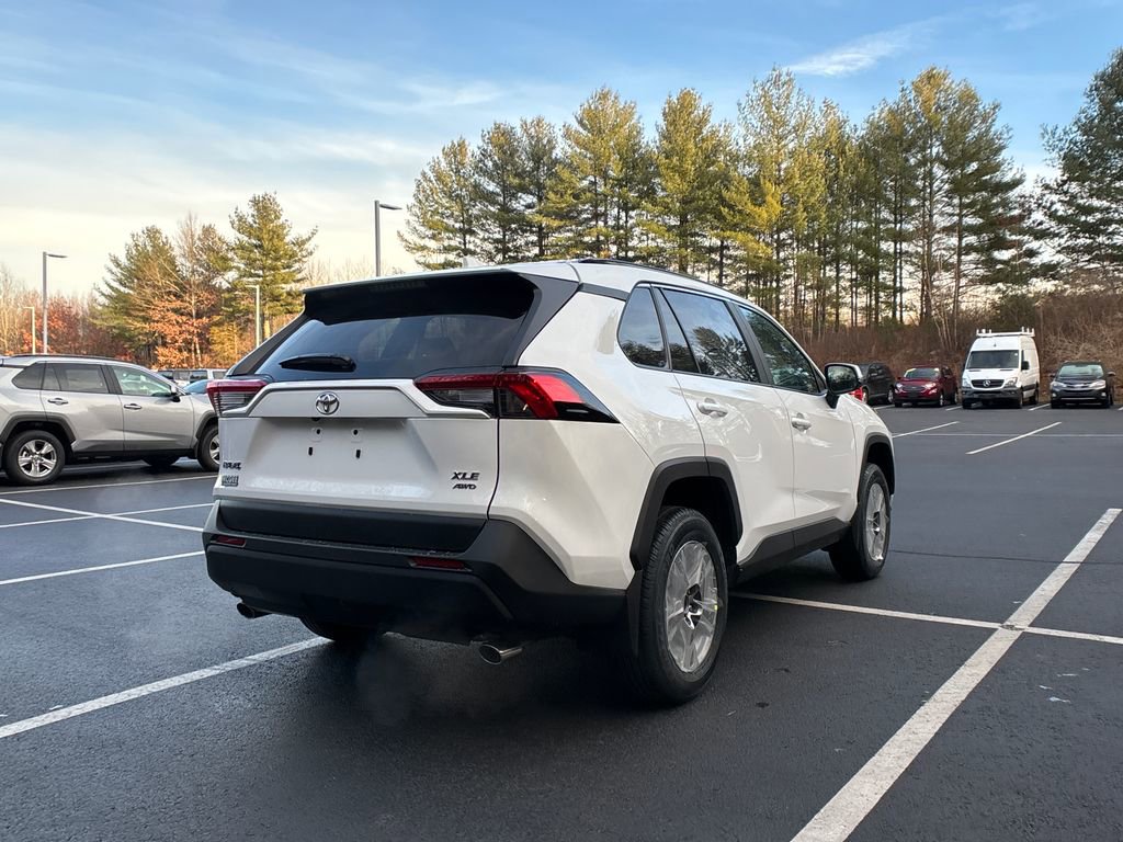 New 2025 Toyota RAV4 XLE w/ Convenience Package image 5