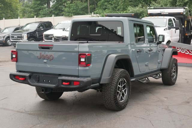 Used 2025 Jeep Gladiator Rubicon w/ Safety Group AWD/4WD image 11