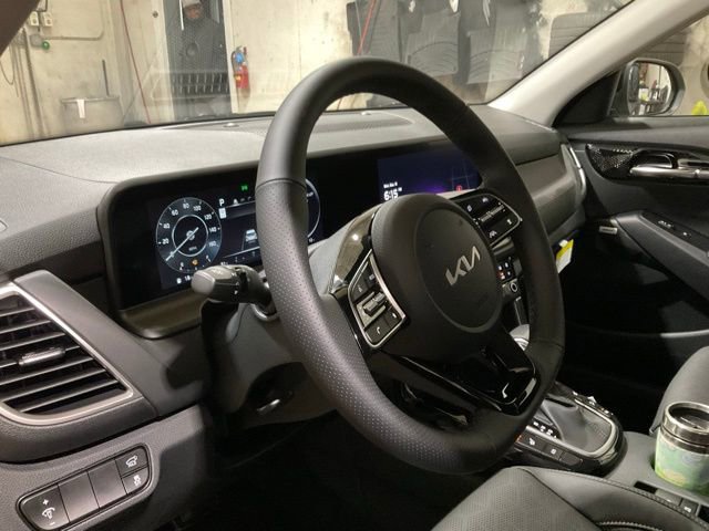 New 2026 Kia Seltos SX image 41