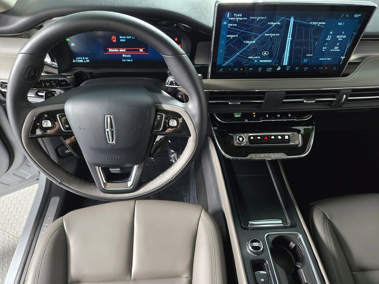 Certified 2025 Lincoln Corsair FWD image 13