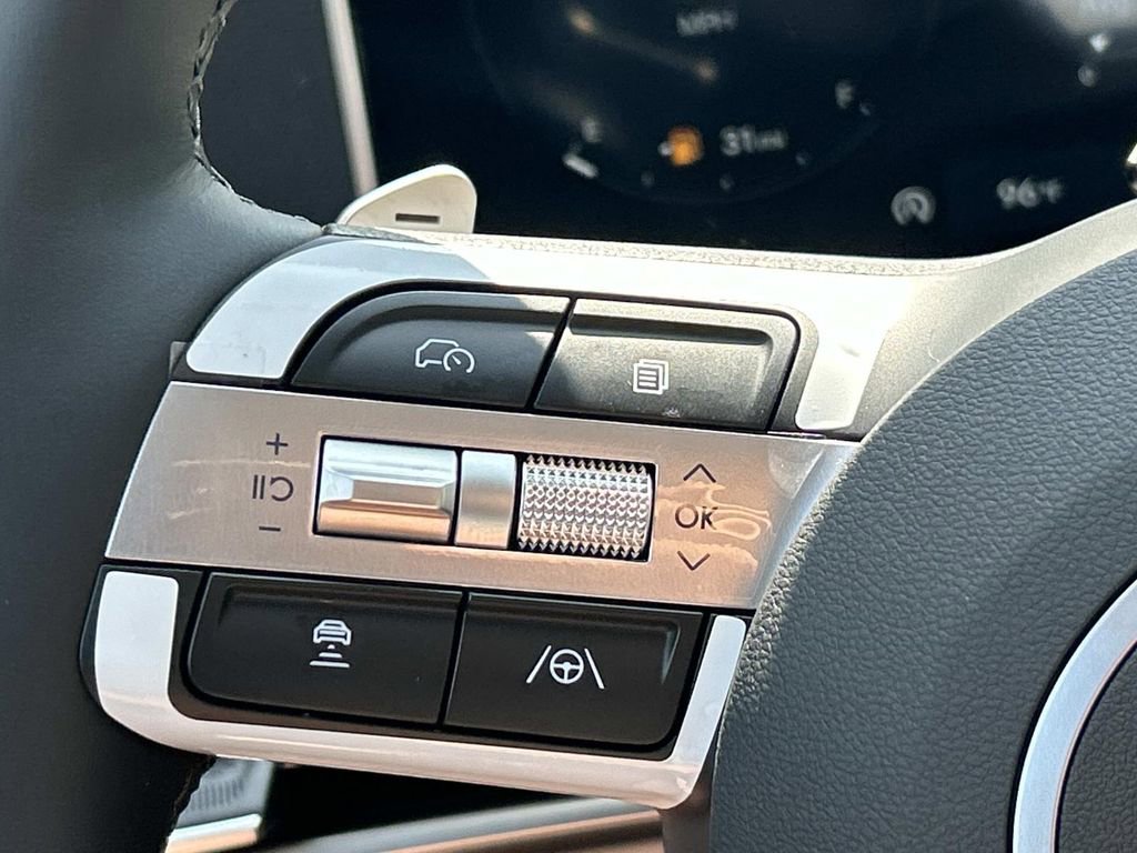 New 2026 Hyundai Tucson Limited image 30