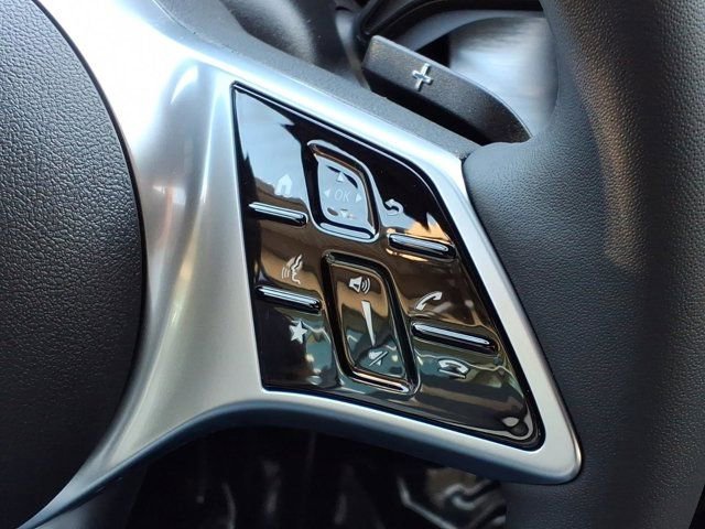 New 2026 Mercedes-Benz GLB 250 4MATIC image 10