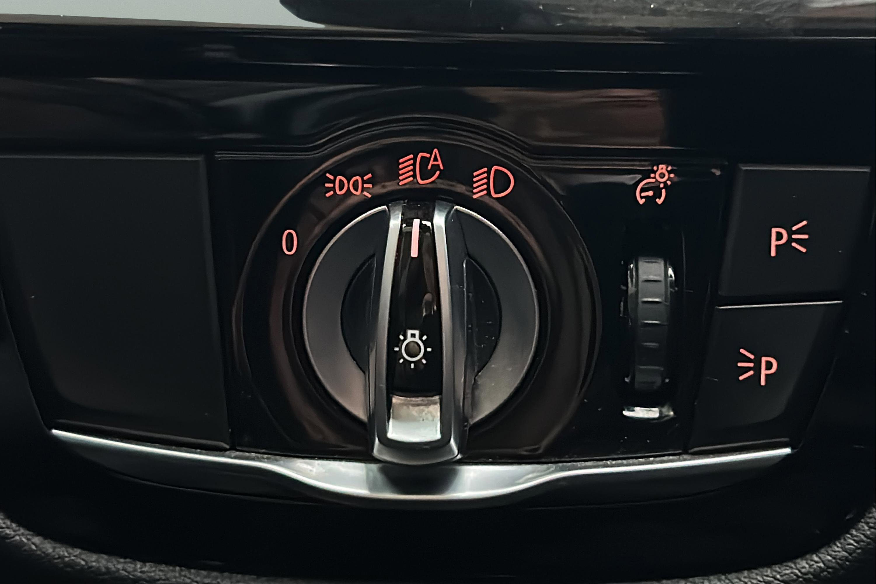 Used 2018 BMW M550i xDrive image 20