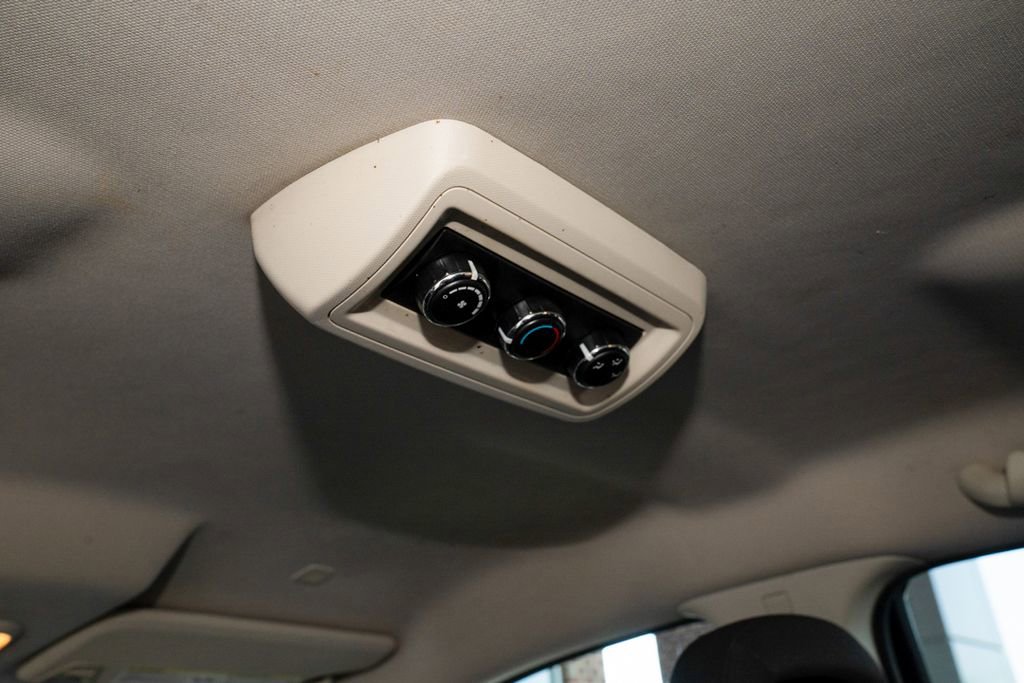 Used 2018 Dodge Journey SXT w/ Blacktop Package FWD image 7