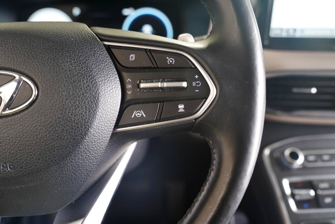 Used 2023 Hyundai Santa Fe Limited FWD image 16
