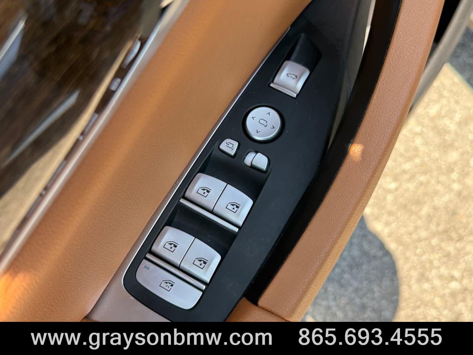 Used 2025 BMW X4 xDrive30i AWD/4WD image 15