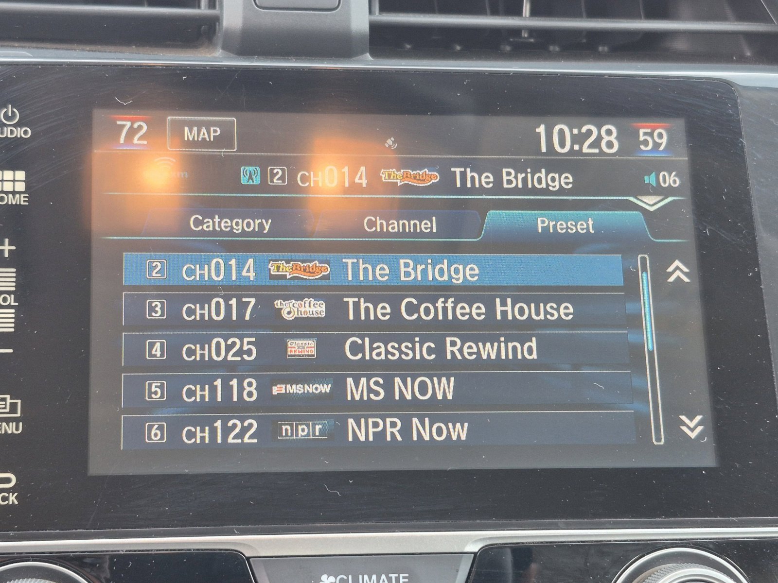 Used 2016 Honda Civic Touring image 30