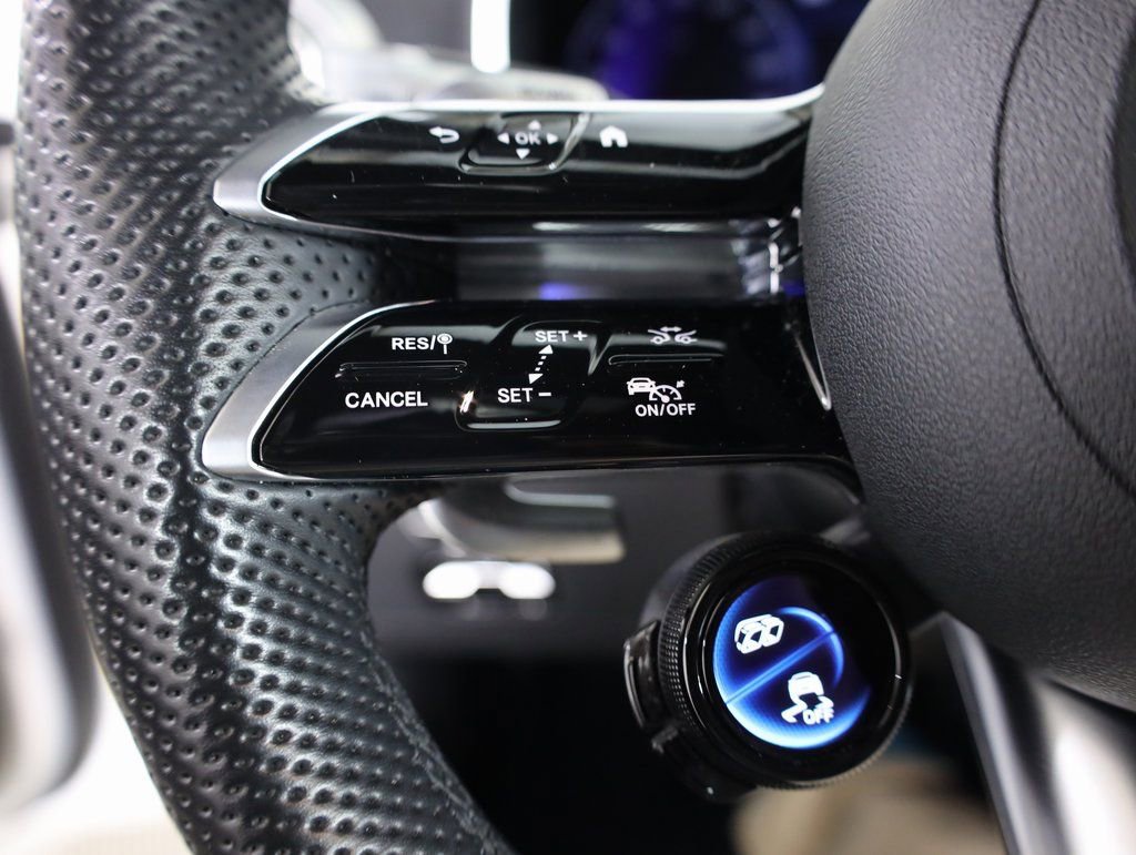 Used 2023 Mercedes-Benz SL 55 AMG 4MATIC image 18