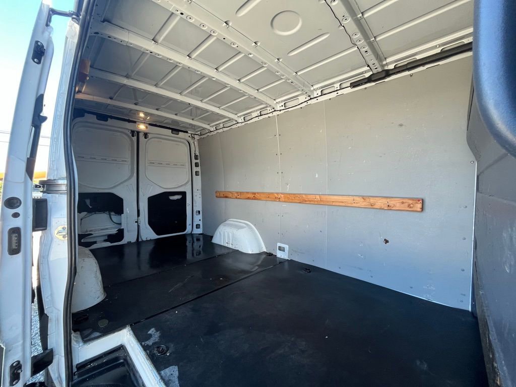 Used 2023 Mercedes-Benz Sprinter 1500 image 6