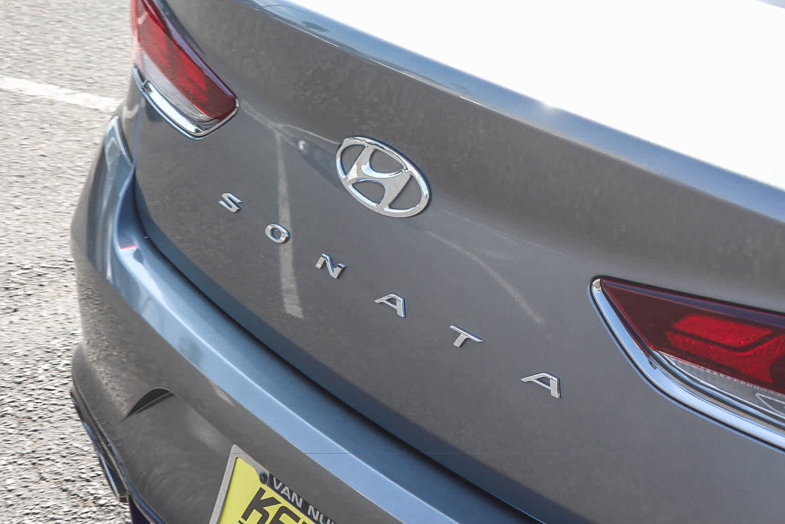 Used 2018 Hyundai Sonata Sport FWD image 9