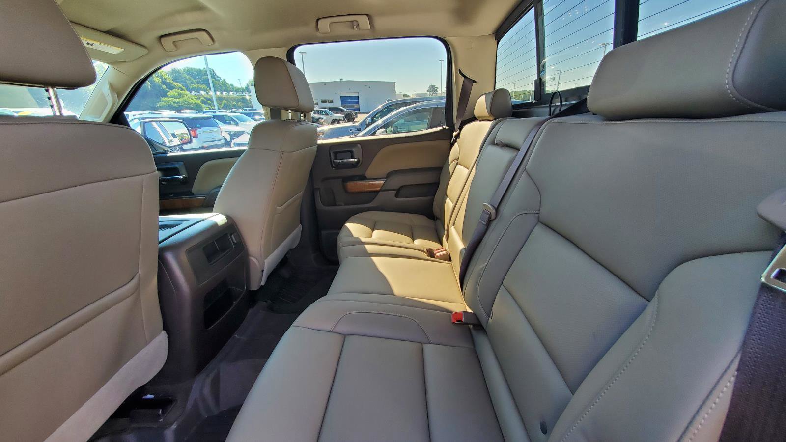 Used 2018 GMC Sierra 1500 SLT AWD/4WD image 5