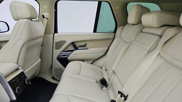 Used 2024 Land Rover Range Rover SE AWD/4WD image 27