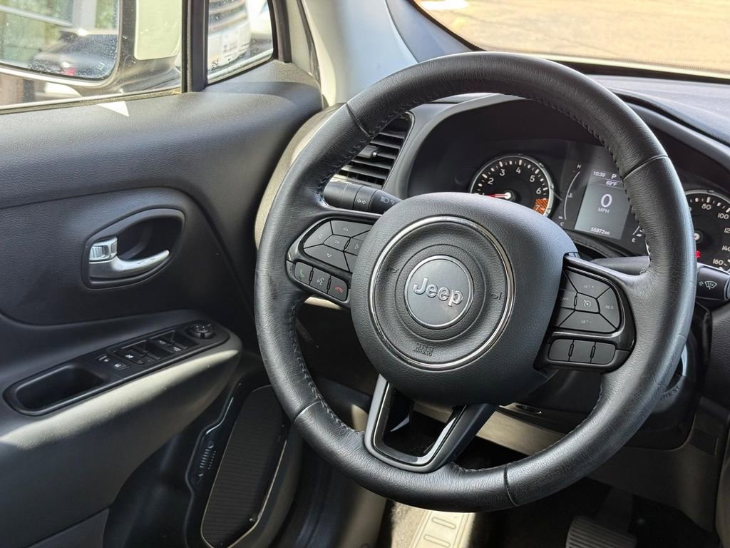 Used 2019 Jeep Renegade Altitude w/ Quick Order Package 2XM FWD image 14