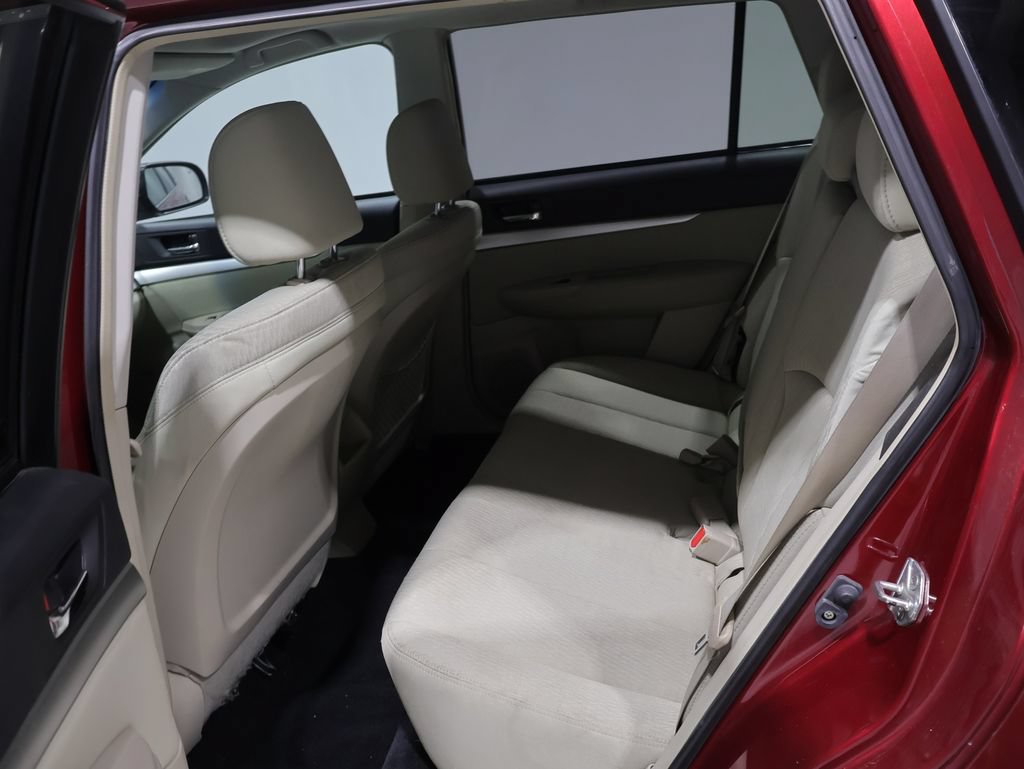 Used 2011 Subaru Outback 2.5i Premium AWD/4WD image 18