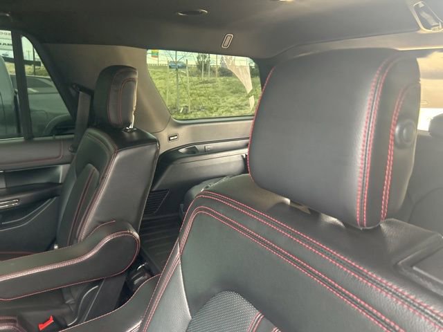 Used 2020 Ford Expedition Limited w/ Equipment Group 303A AWD/4WD image 12