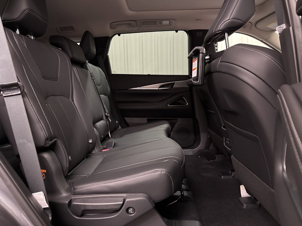 New 2026 INFINITI QX60 Luxe w/ Family Package image 35