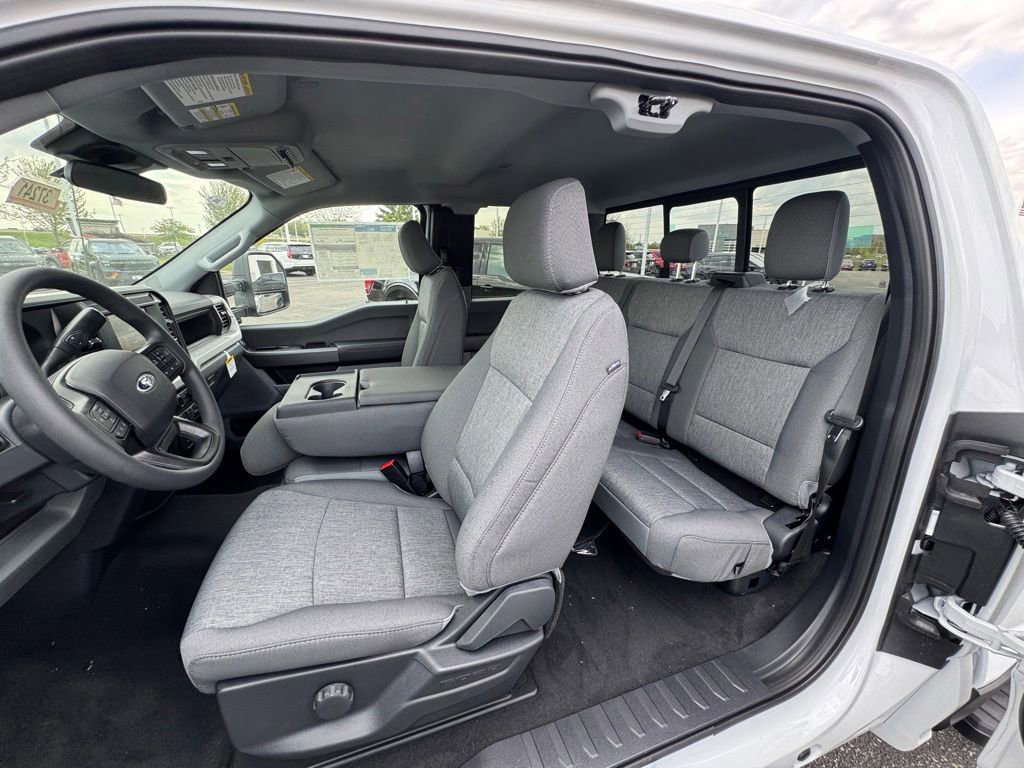 New 2026 Ford F250 XL AWD/4WD image 9