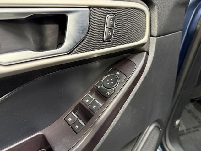 Used 2020 Ford Explorer XLT AWD/4WD image 20