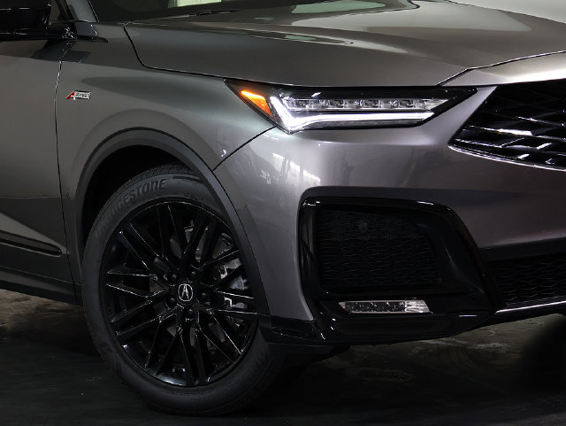 Used 2026 Acura MDX A-Spec w/ Advance Package AWD/4WD image 8