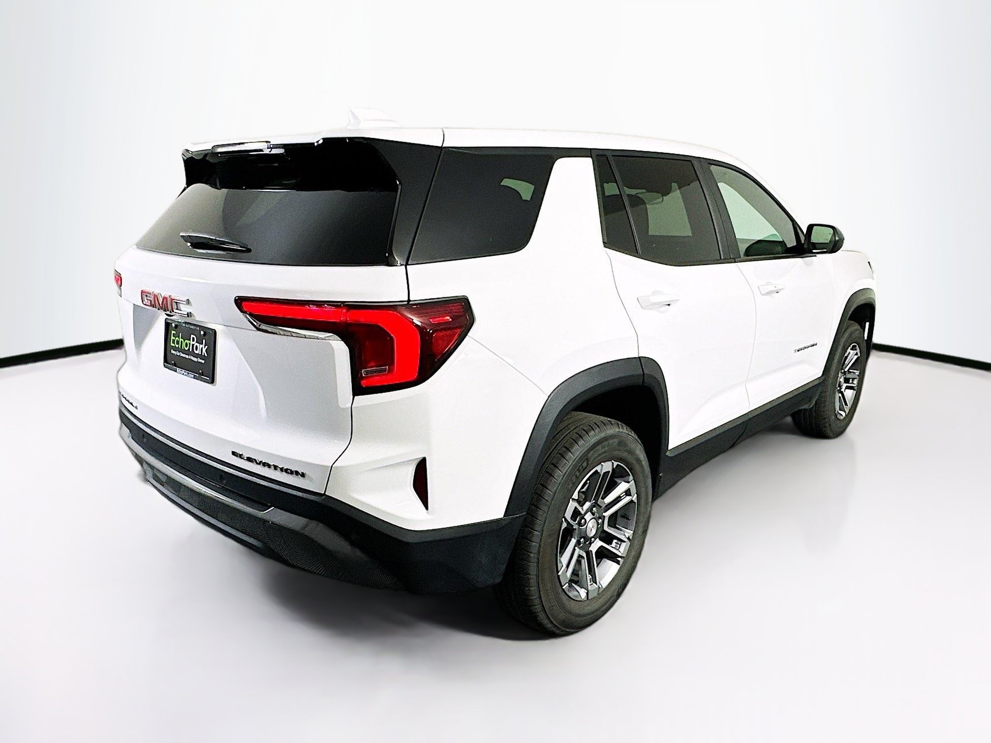 Used 2026 GMC Terrain Elevation FWD image 9