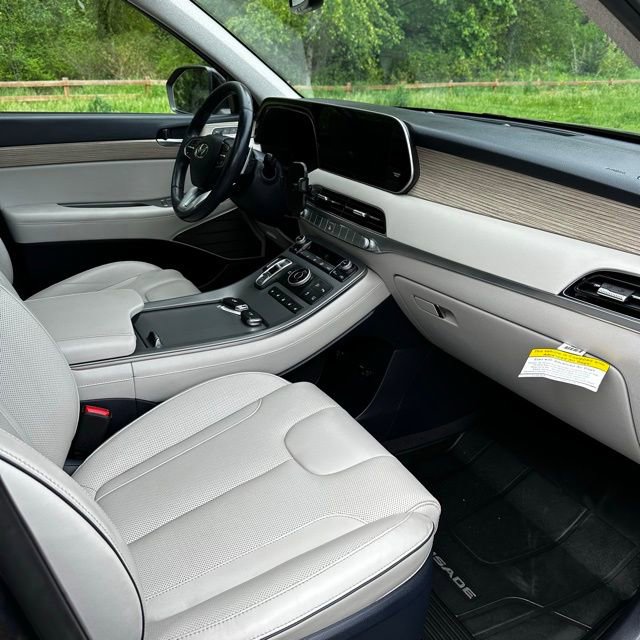 Used 2021 Hyundai Palisade Limited w/ Cargo Package AWD/4WD image 27