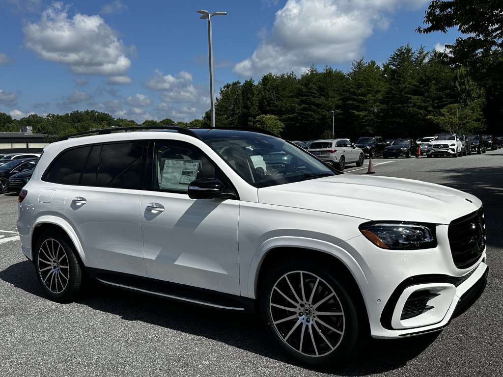 New 2026 Mercedes-Benz GLS 450 4MATIC image 2