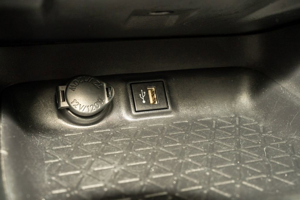 Used 2024 Toyota RAV4 LE image 13