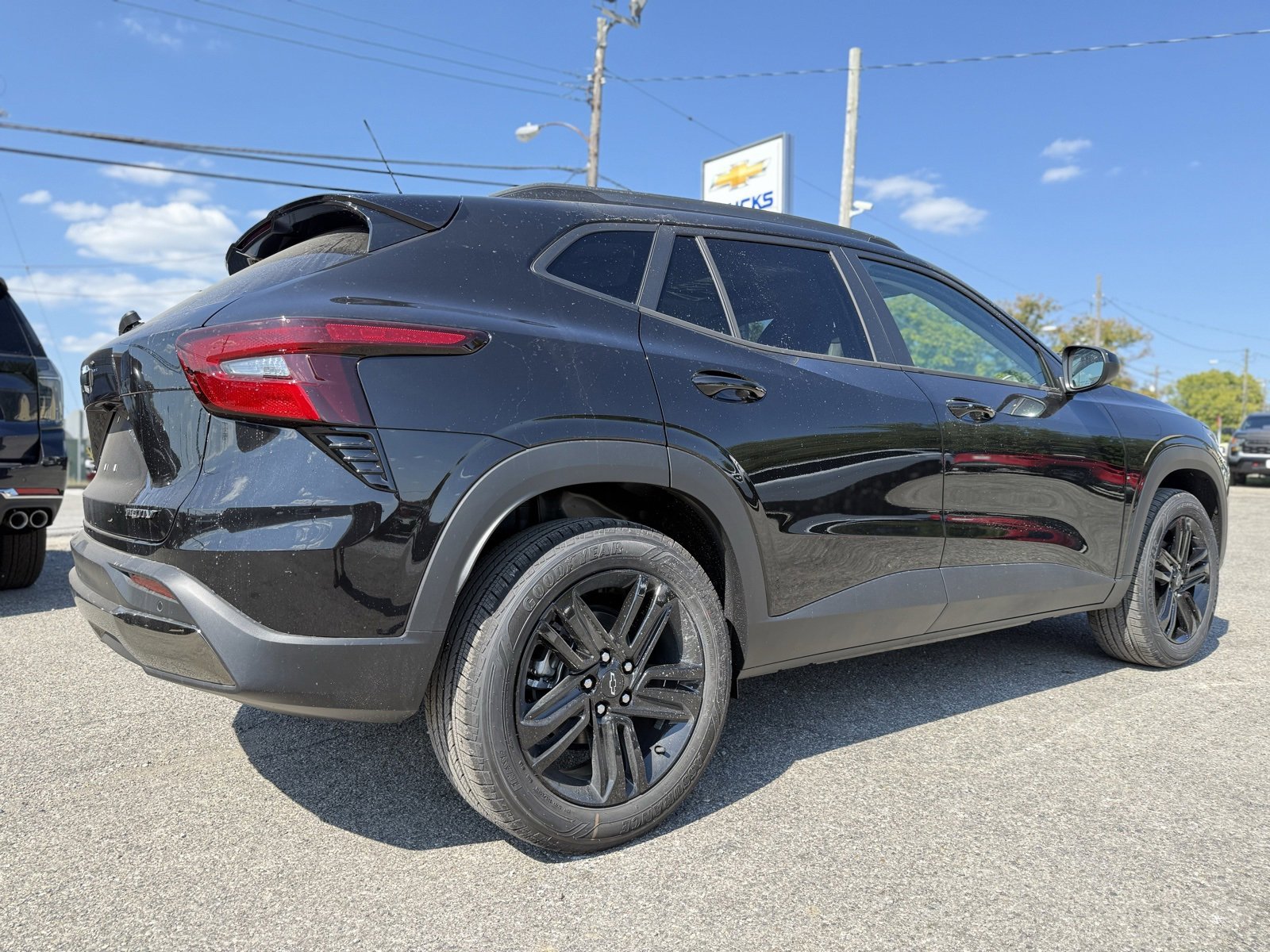 New 2026 Chevrolet Trax ACTIV w/ Sunroof Package image 6