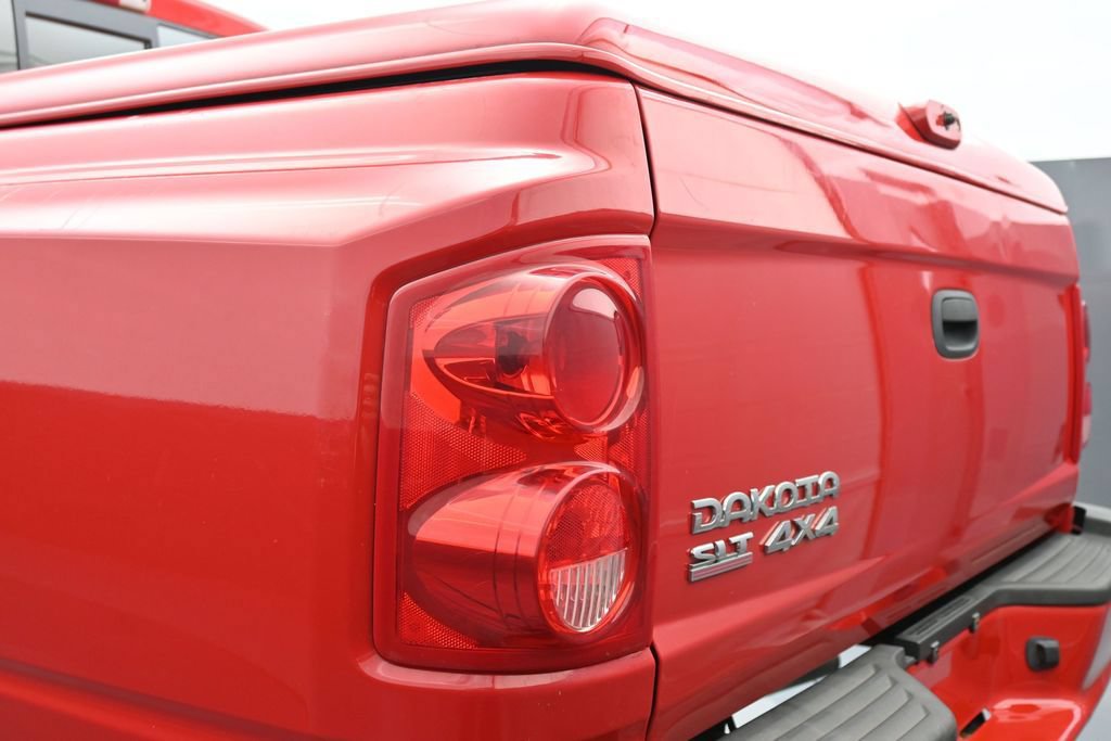 Used 2007 Dodge Dakota SLT w/ Trailer Tow Group AWD/4WD image 39