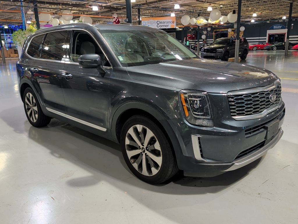 Used 2020 Kia Telluride S w/ S 8 Passenger Seating Package